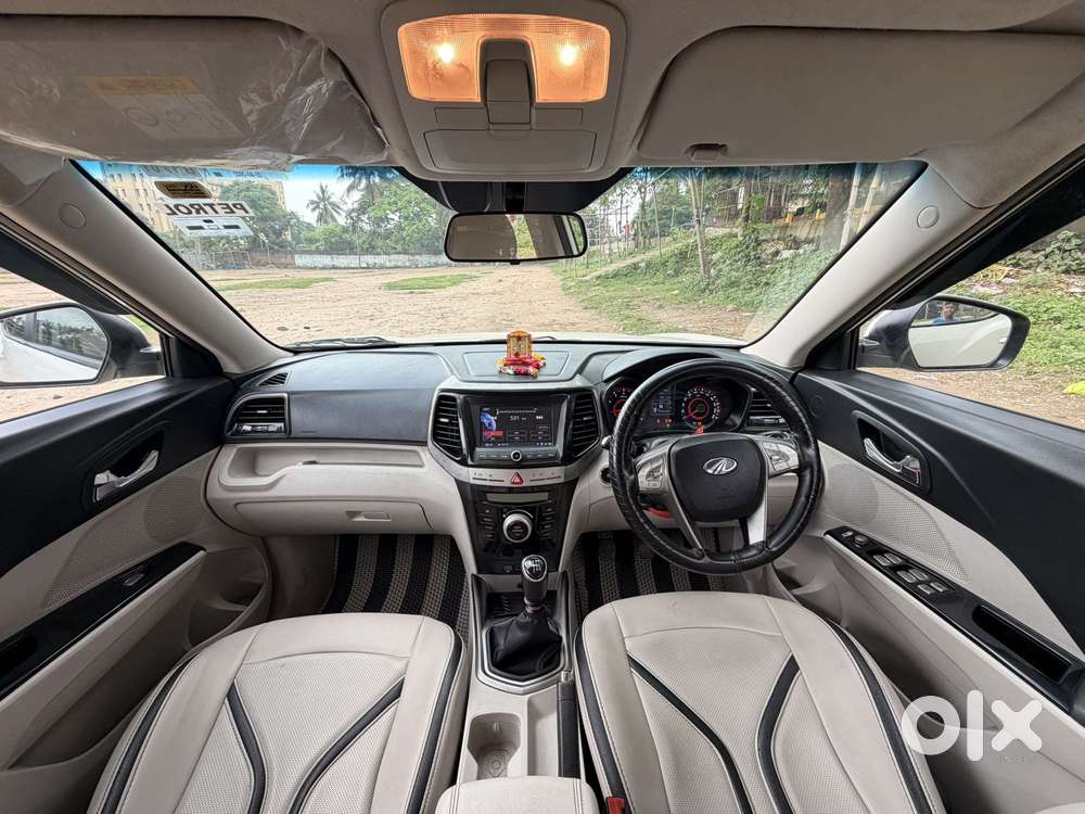 Mahindra Xuv300 W8, 2022, Petrol