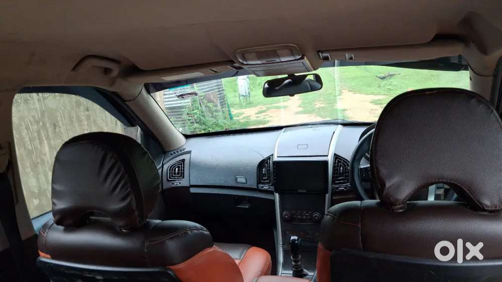 Mahindra Xuv500 2014 Diesel Manual Fourth Owner