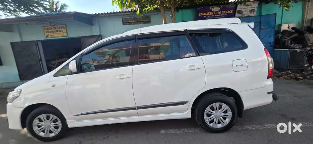 Toyota Innova 2.0 G3 2015