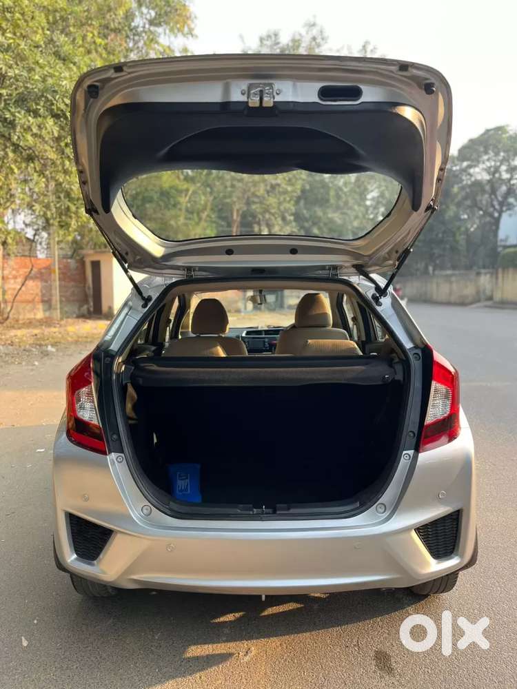 Honda Jazz V Cvt, 2015, Petrol