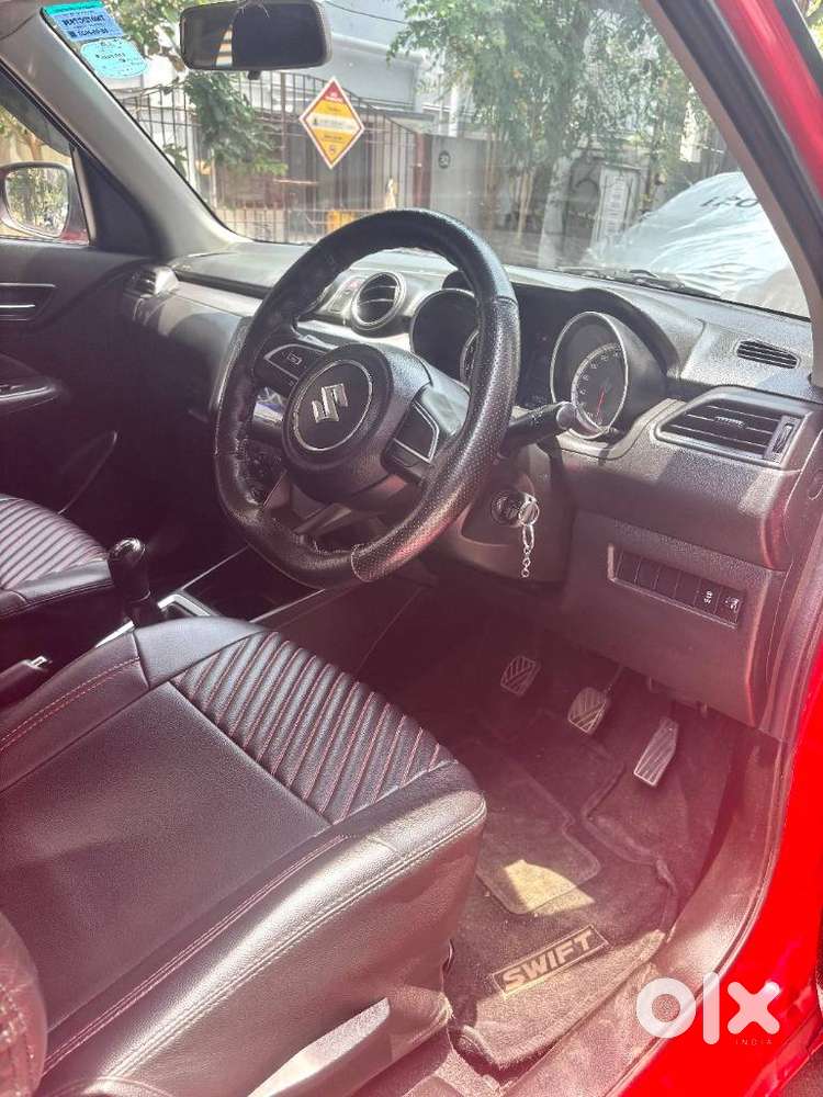 Maruti Suzuki Swift Vxi + Manual, 2023, Petrol