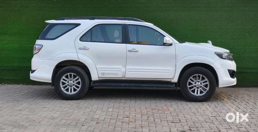 Toyota Fortuner, 2014, Diesel