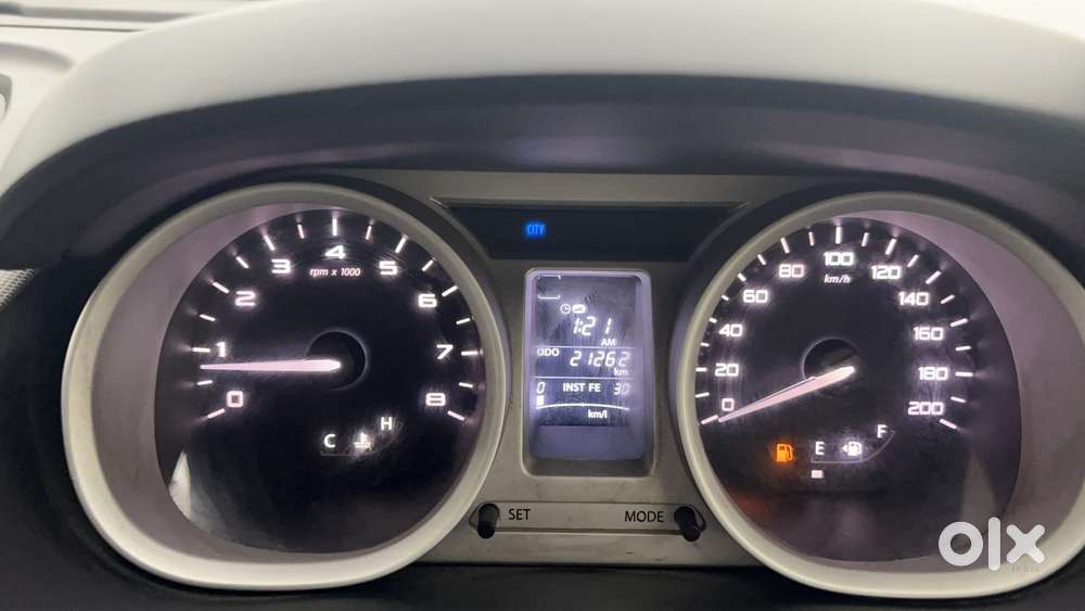 Tata Tiago Xz, 2017, Petrol