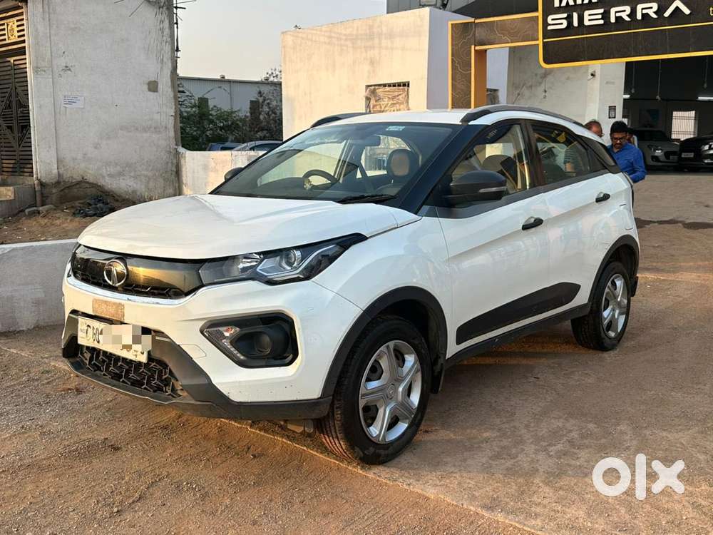 Tata Nexon 1.5 Revotorq Xm (s), 2020, Diesel