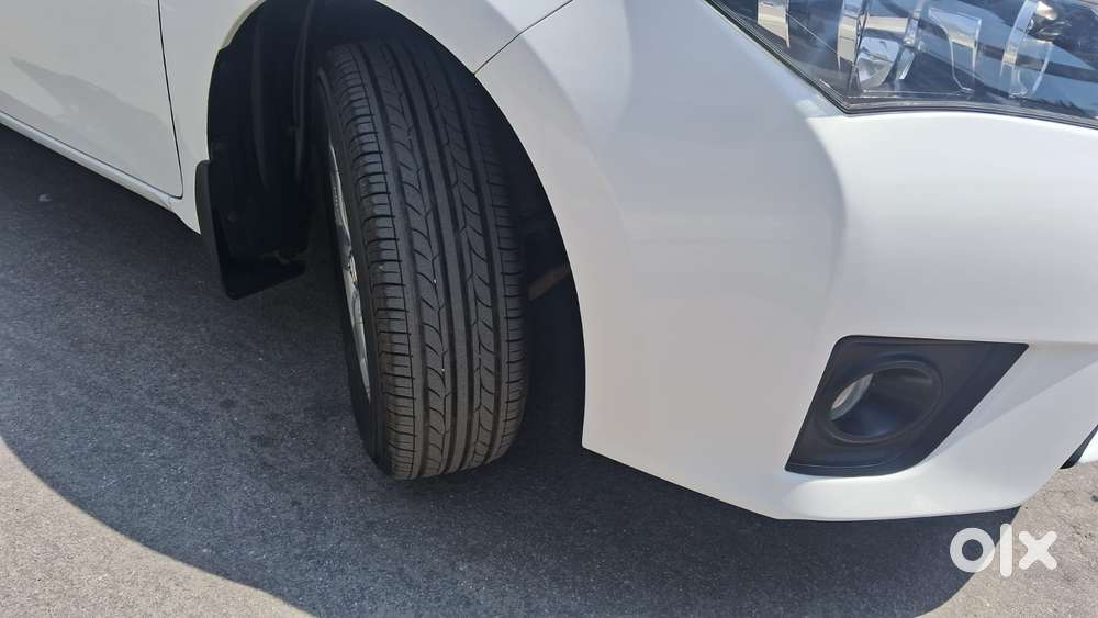 Toyota Corolla Altis 2010-2013 G, 2014, Petrol