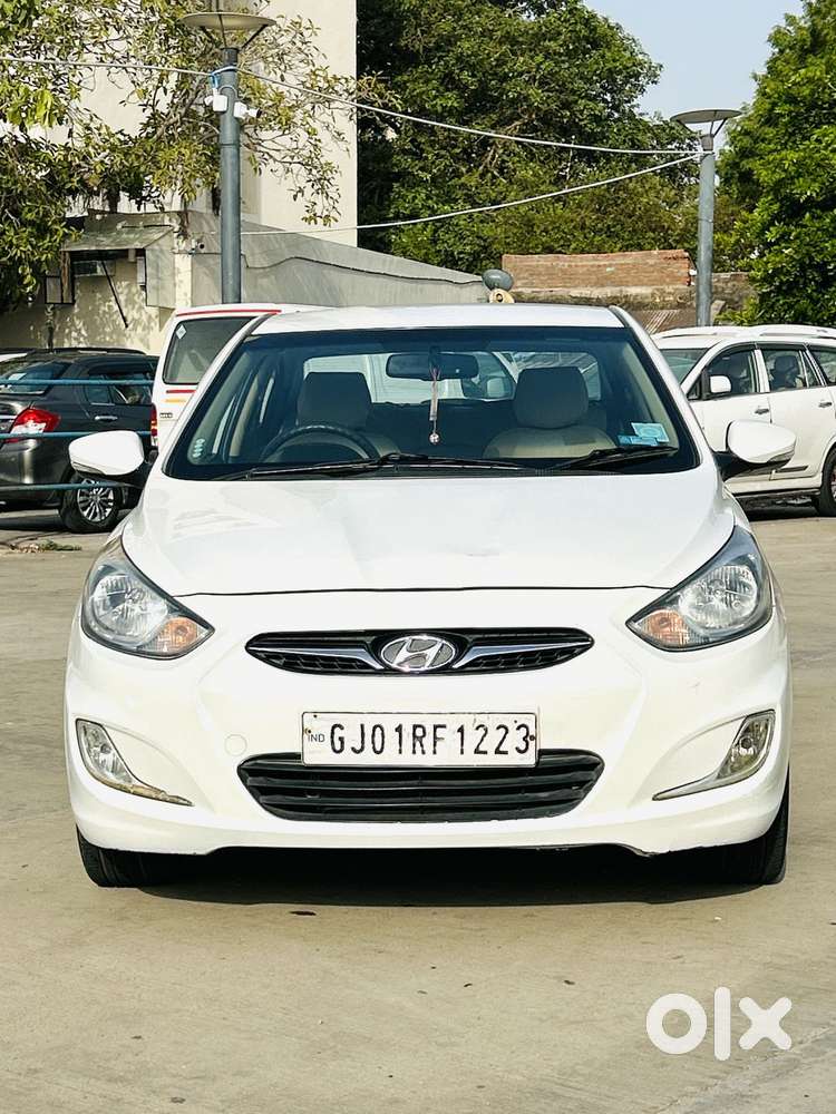 Hyundai Venue Sx Mt, 2014, Petrol