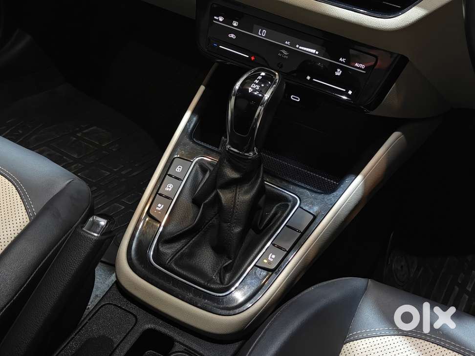Skoda Slavia 1.5 Tsi Style Dsg, 2023, Petrol