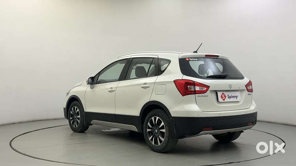 Maruti Suzuki S-cross 1.5 Alpha At, 2022, Petrol