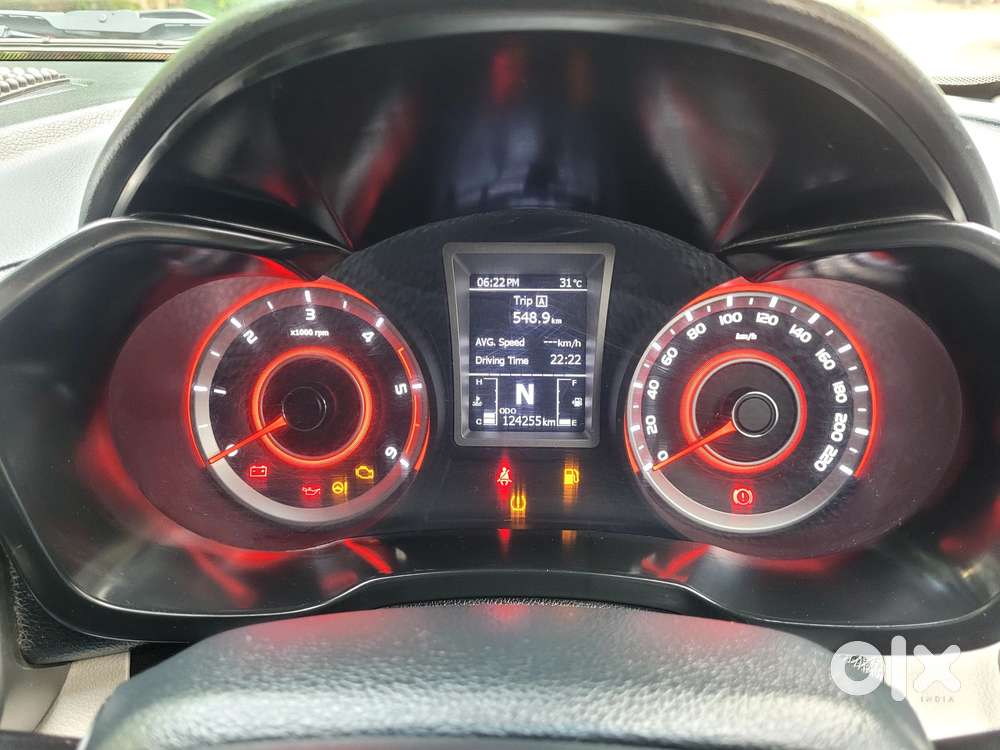 Mahindra Xuv300 W8 Amt Diesel, 2022, Diesel