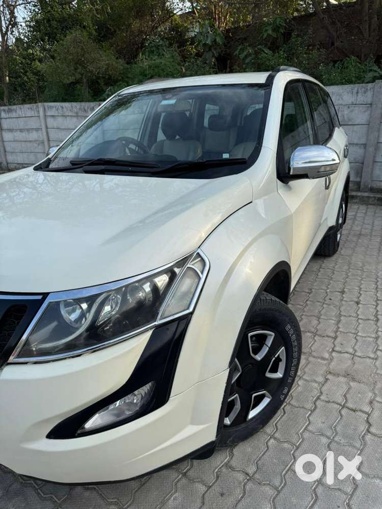 Mahindra Xuv500, 1st Owner, W6, 2017, Diesel Well Maintained