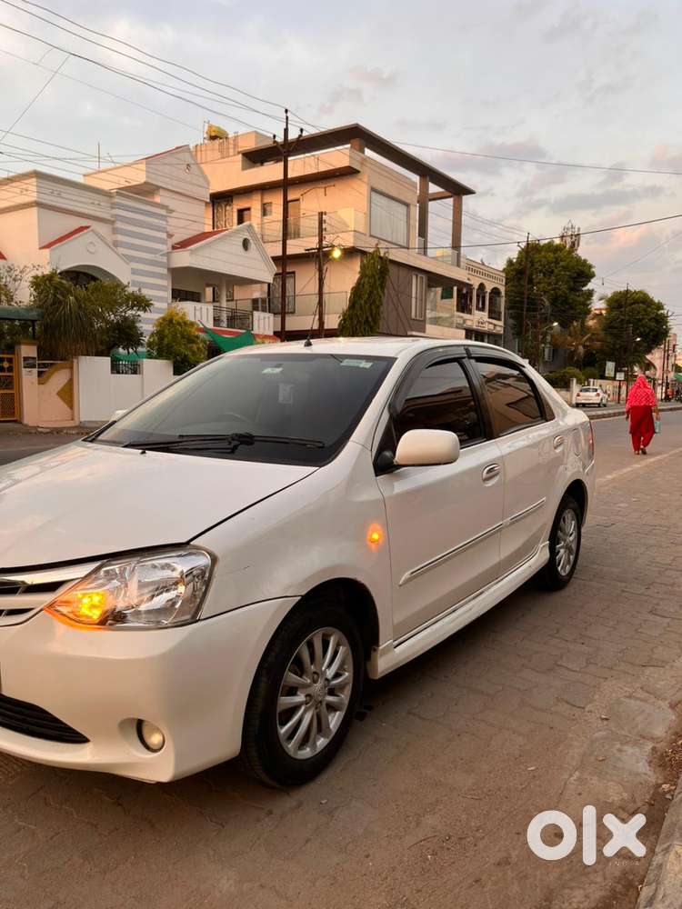 Toyota Etios 2010-2012 Vx, 2011, Petrol