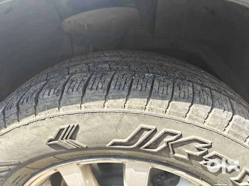 Mahindra Xuv500 2011 W8