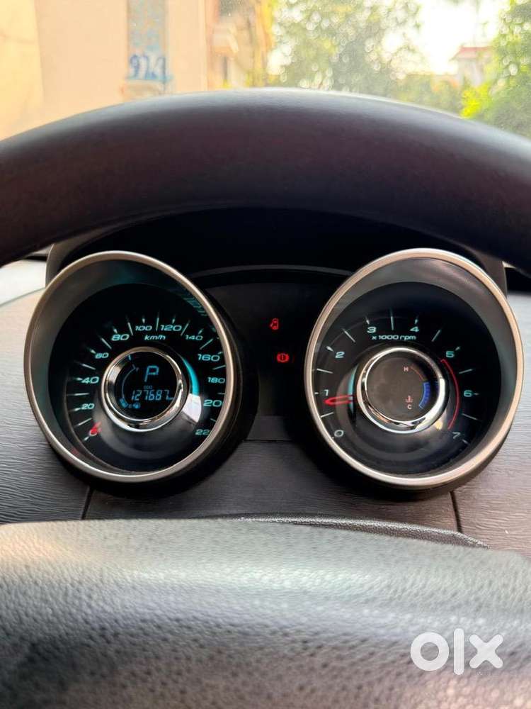 Mahindra Xuv500 2021 Diesel Well Maintained