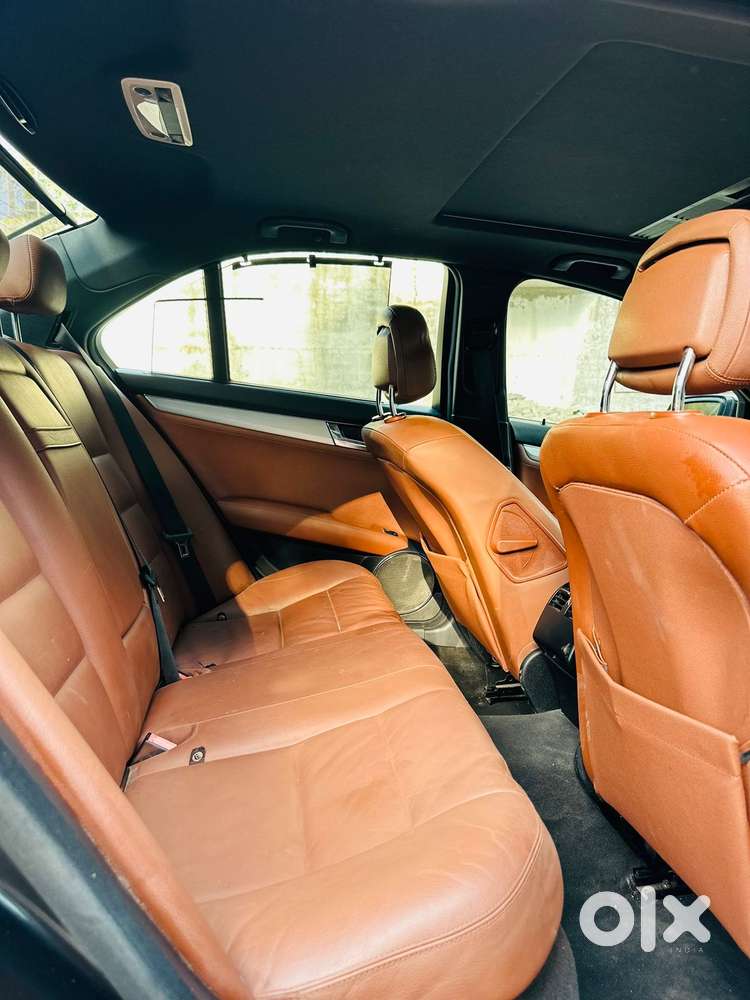 Mercedes-benz C-class 230 Elegance At, 2010, Petrol