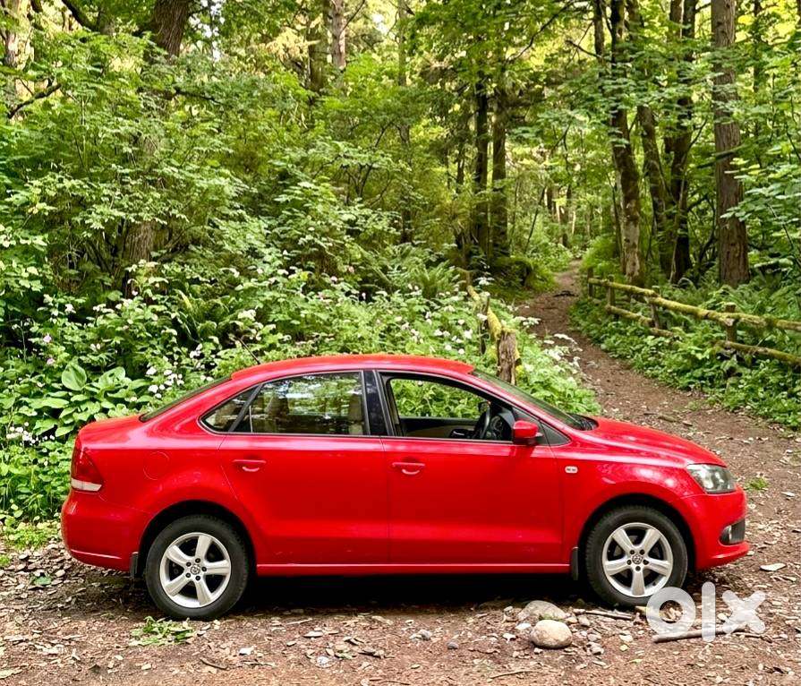 Skoda Rapid 1.6 Mpi At Elegance Plus, 2013, Petrol