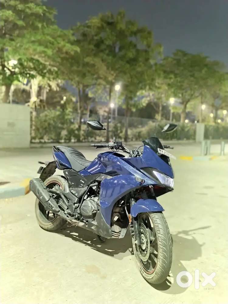 Well condition with less driven Motorcycles 1823070936