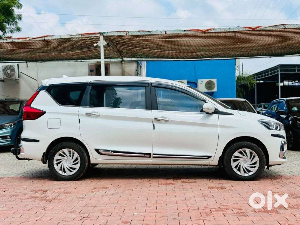 Maruti Suzuki Ertiga 1.5 Vxi, 2024, Petrol