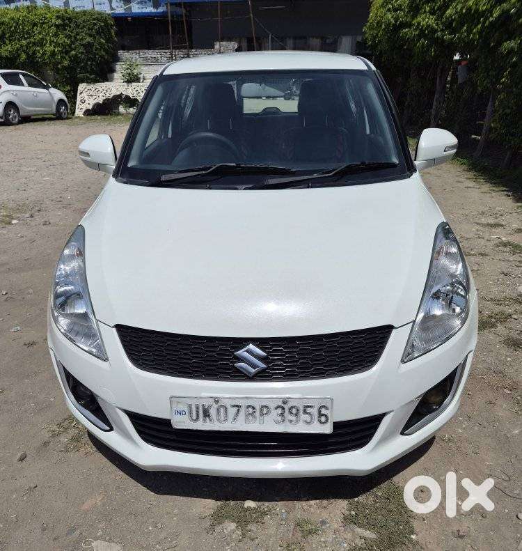 Maruti Suzuki Swift Vxi 1.2 Abs Bs-iv, 2016, Petrol