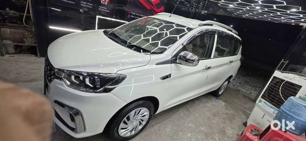 Maruti Suzuki Ertiga Vxi Cng, 2023, Cng & Hybrids