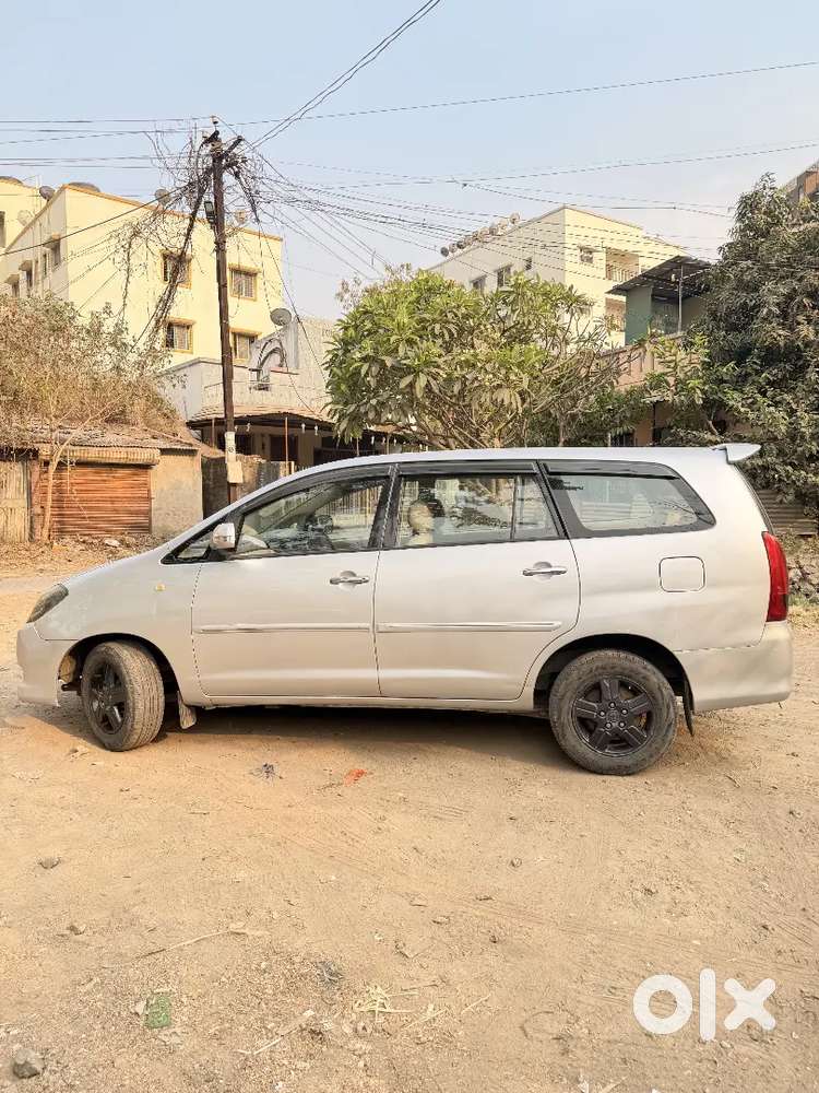 Toyota Innova 2007 Diesel Well Maintained