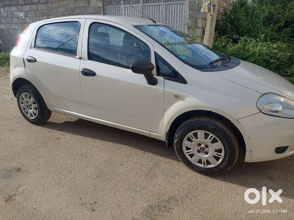 Fiat Grande Punto 2014 Diesel 97000 Km Driven