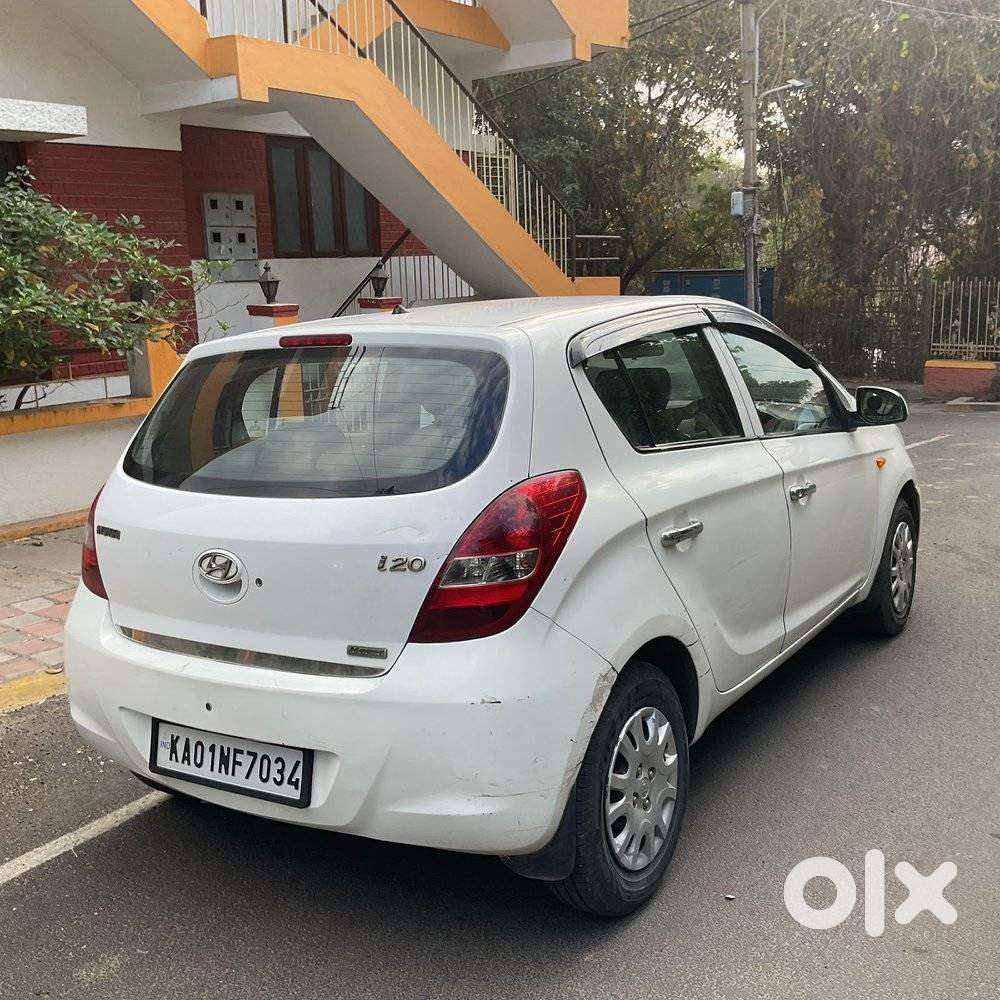 Hyundai I20 2009-2011 Magna, 2011, Petrol