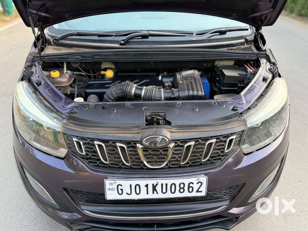 Mahindra Marazzo M6, 2019, Diesel