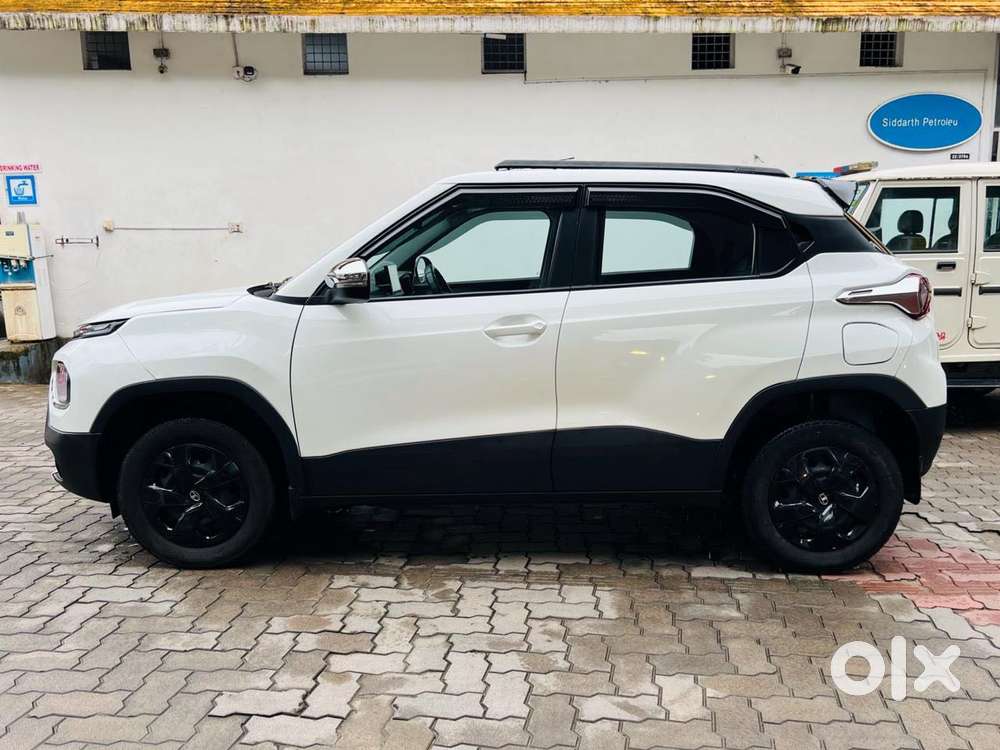 Tata Punch Camo Adventure Rhythm Mt, 2022, Petrol