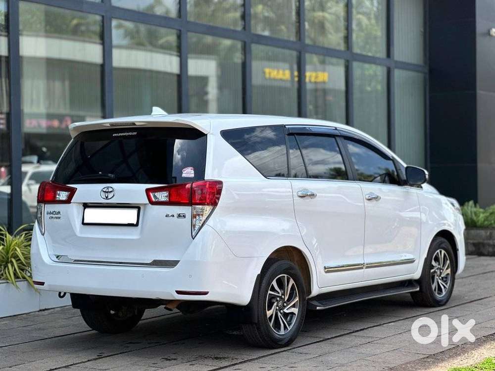 Toyota Innova Crysta 2.4 Gx Limited Edition At 7 Str, 2021, Diesel