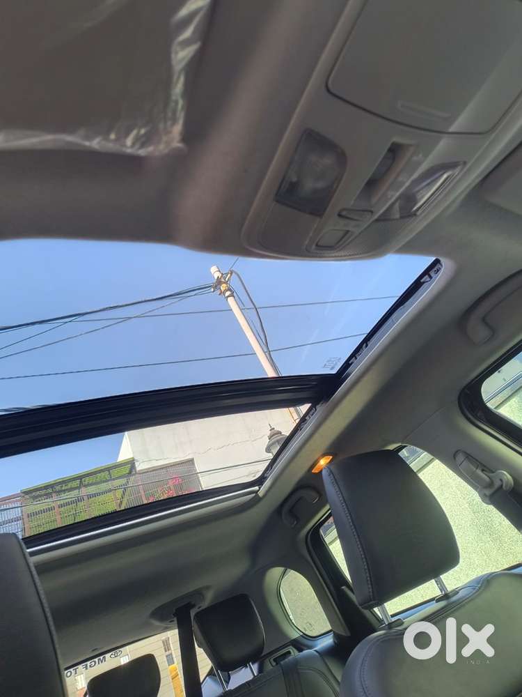 Toyota Urban Cruiser Hyryder 2024 Petrol Well Maintained