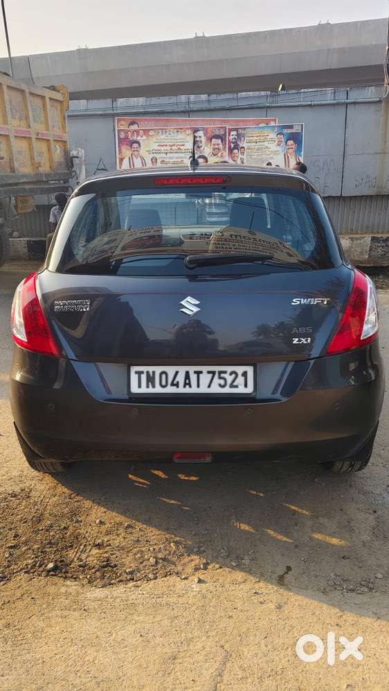 Maruti Suzuki Swift Vvt Zxi, 2017, Petrol