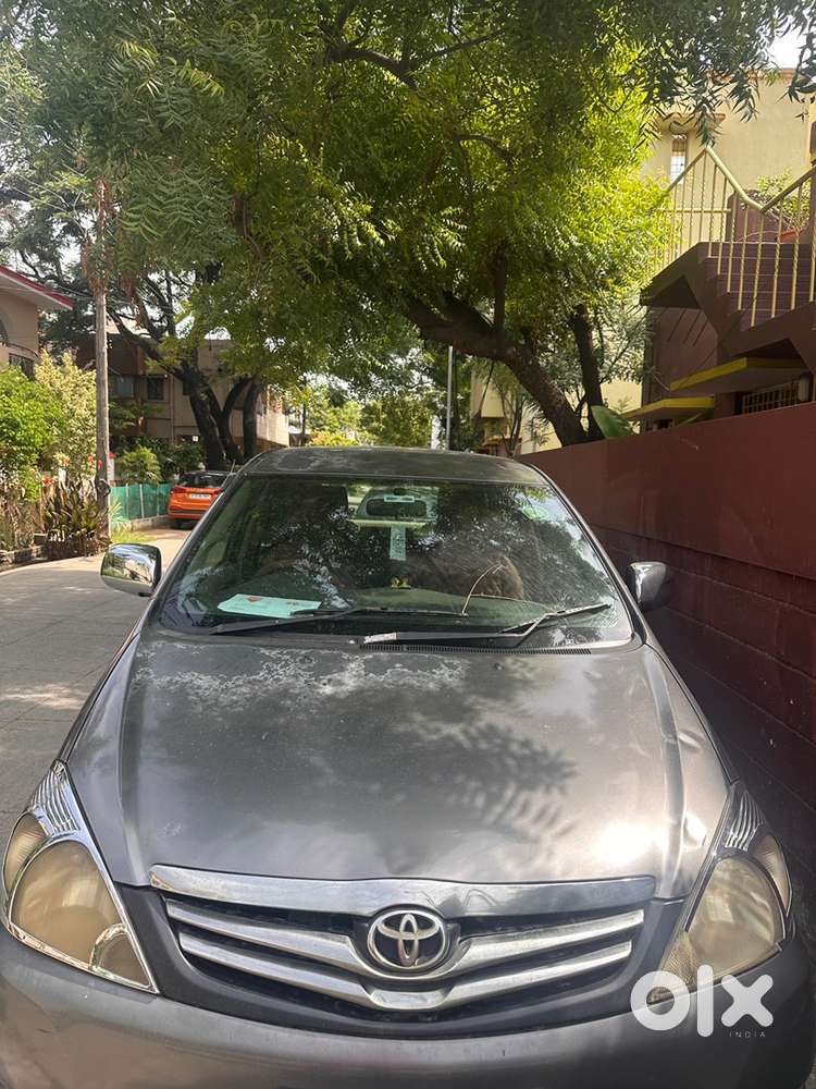 Toyota Innova 2011 Diesel 148575 Km Driven