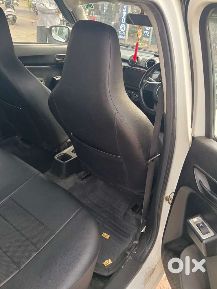 Maruti Suzuki Swift Lxi Optional-o, 2018, Cng & Hybrids