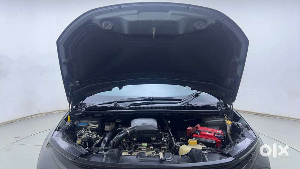 Tata Nexon Creative Plus S 1.2 Revotron Petrol 6 Mt, 2024, Petrol