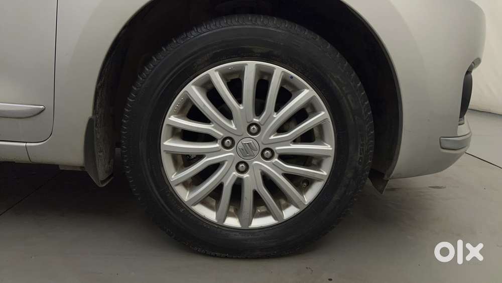 Maruti Suzuki Dzire 1.2 Zxi Amt, 2019, Petrol