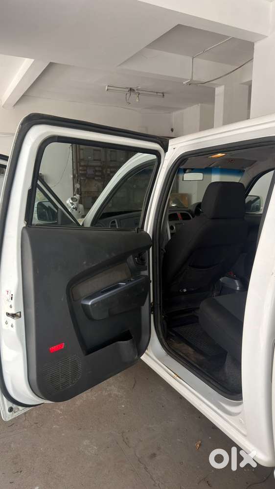 Tata Xenon Xt 2019 Crew Cabin (top End)