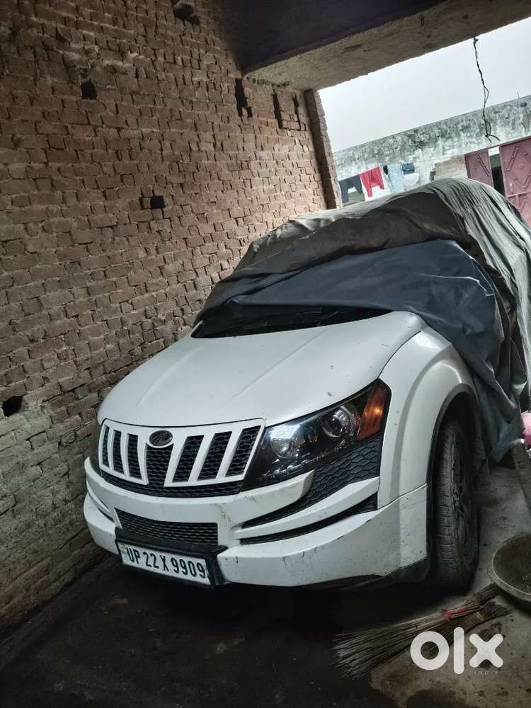 Mahindra Xuv500 Lene Bale Hi Massage Kare