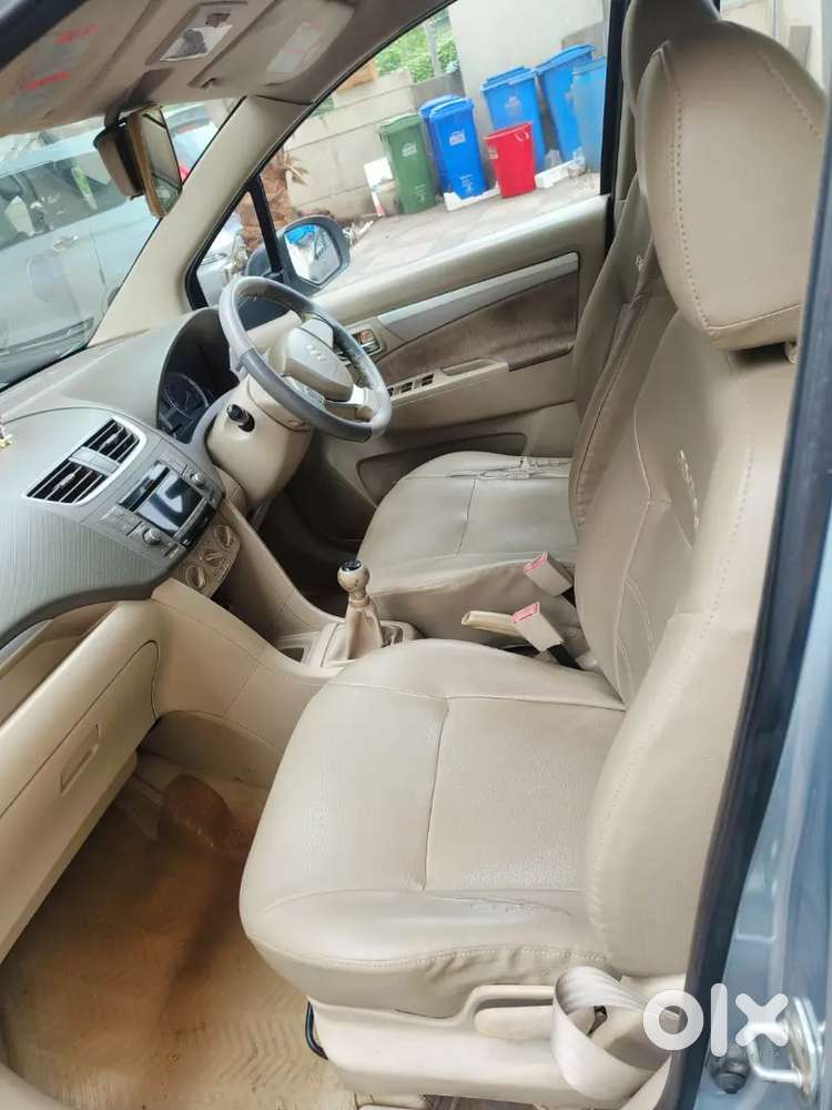 Maruti Suzuki Ertiga Zxi 2013 Petrol 3rd Owner