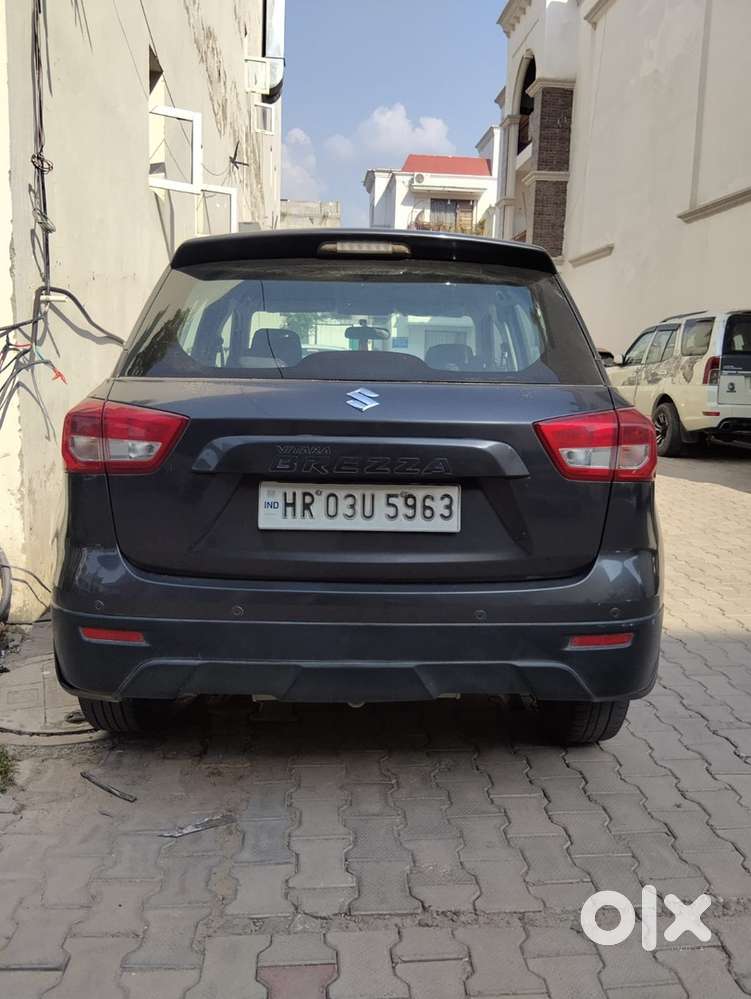 Maruti Suzuki Brezza 2016