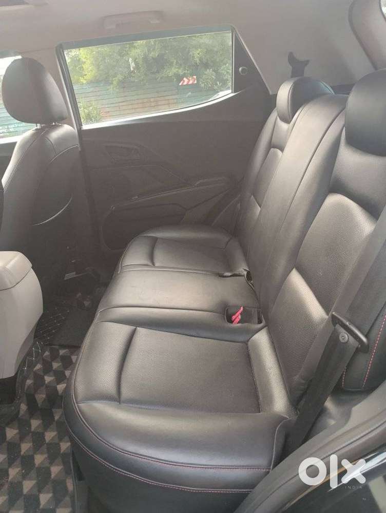 Mahindra Xuv300 W6, 2023, Petrol