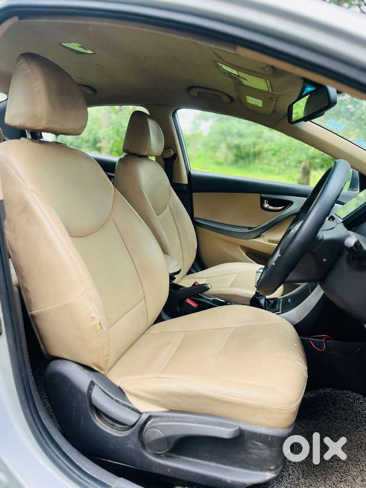 Hyundai Elantra Vtvt S, 2012, Petrol