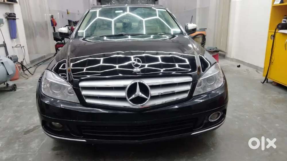 Mercedes-benz C Class 2009 Petrol 116300 Km Driven