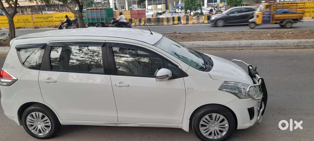 Maruti Suzuki Ertiga Vxi Shvs, 2015, Petrol