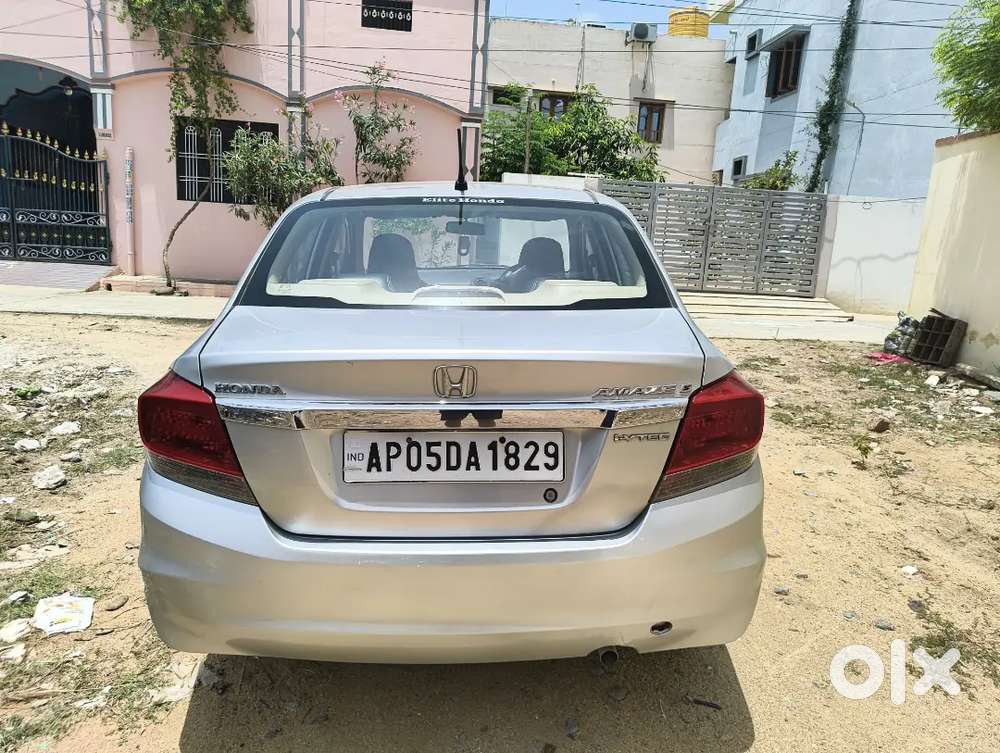 Honda Amaze 1.2 Petrol 2015