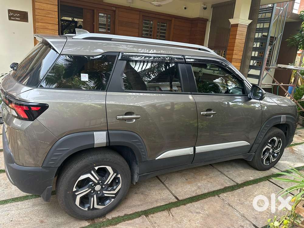 Maruti Suzuki Brezza Zxi Hybrid 2026- Like New Condition