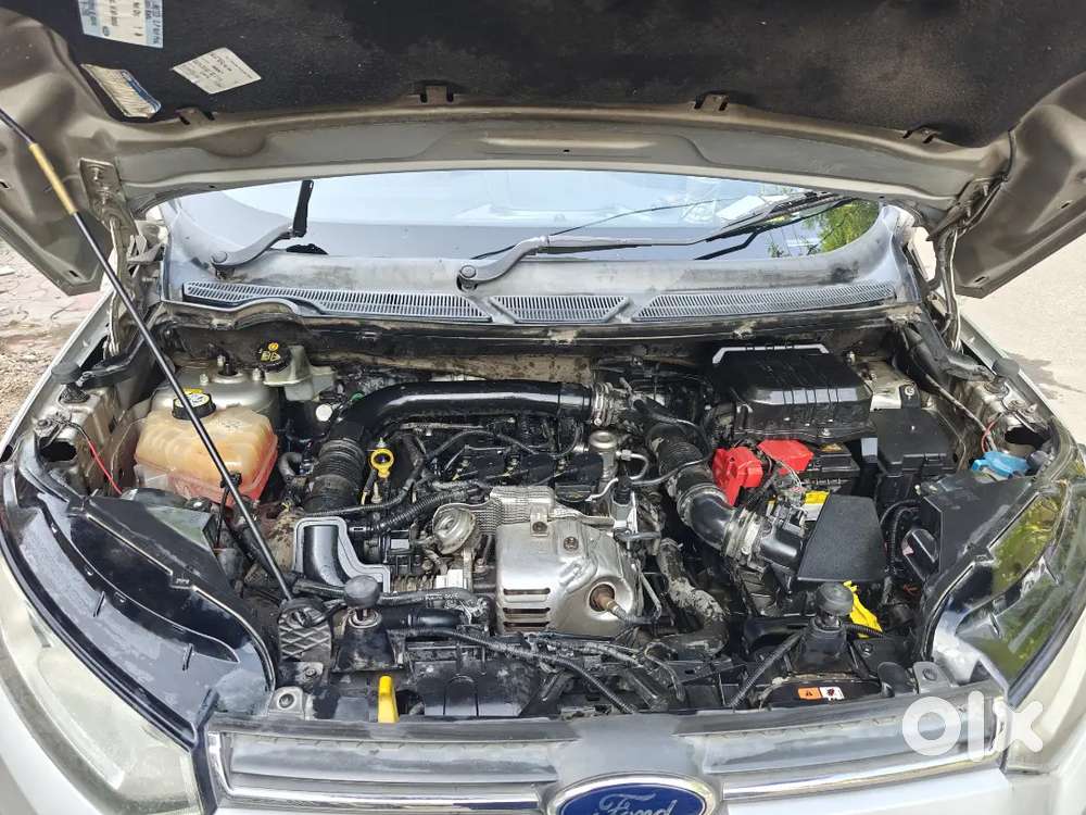 Ford Ecosport 2015 Titanium Petrol – 90k Km  Well Maintained