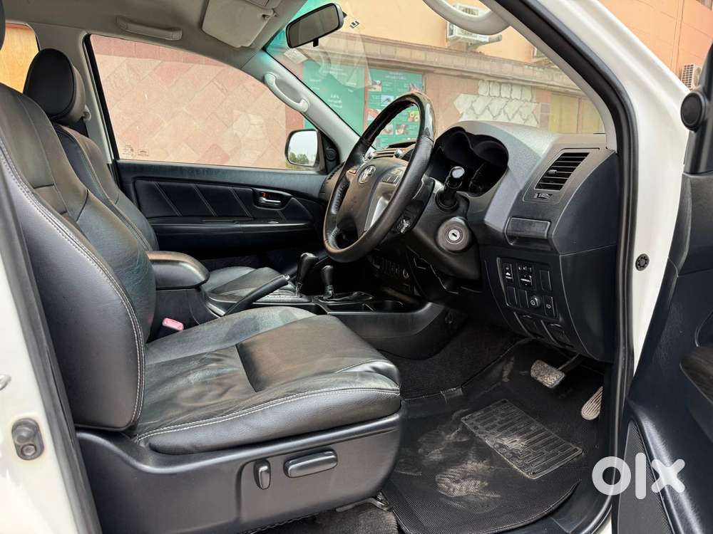Toyota Fortuner 4x4 At, 2015, Diesel