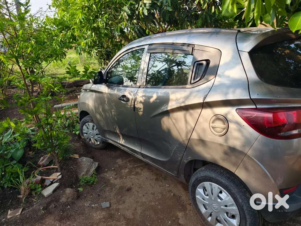 Mahindra Kuv 100 2016 Petrol Car