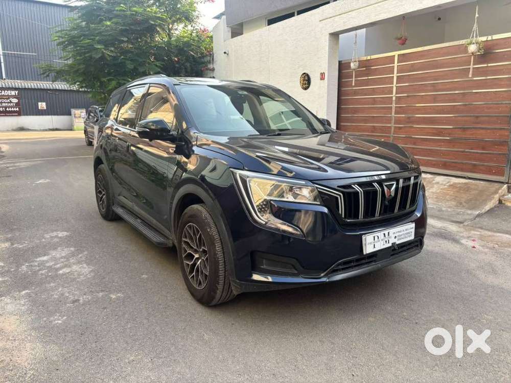 Mahindra Xuv700 Ax 5 Petrol Mt Str (e), 2024, Diesel