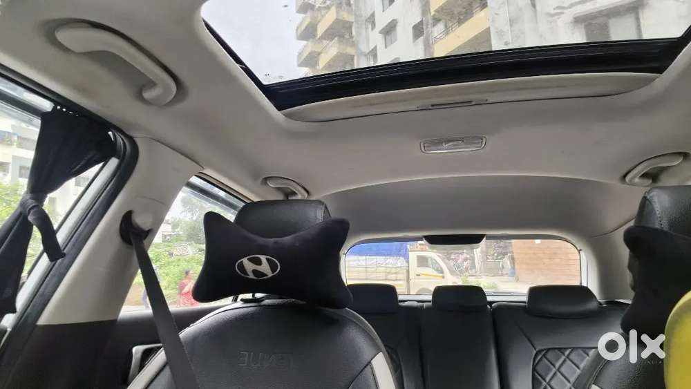 Hyundai Venue 1.5 Crdi 2024 Manual Passing Year 2025